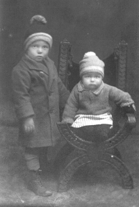 Five-year-old Jaroslav Tesarik with his sister