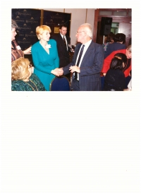 Tel Aviv, 10. november 1994 On the conference of Jewish women with J. Rabinom