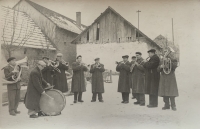 village band