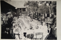 Mass Holy Communion of children.