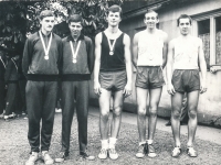 Kamil Brabenec (second from the left) in the jersey of Ústí nad Labem at the Czech Republic Championship, where he and his team won second place, 1967