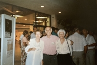 Meeting of prisoners of the labor and concentration camp in Nováky in Israel, Jozef Weiss with his sisters