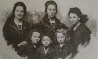 The Fiala siblings from Kolín: top left Emilie, Elsa (called Ela), Zdenka, bottom row from left Helena, Pavel and Vilma. Elsa survived imprisonment in the Terezín ghetto, Pavel fought in Svoboda's army, the other 4 sisters were murdered during the Holocaust. Their fates are described in more detail in the publication "Children Searching for Children. The fate of Jewish children in the Kolín region during the Holocaust" from 2017.