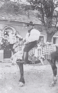 Antonín Konečný st., the father of the witness, during the Ride of the Kings in Uherský Ostroh in 1930