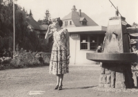 Lidmila Kubinová in a dress in summer 1957