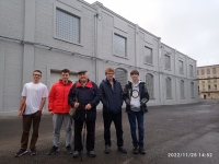 Jan Horáček shows the team from ZŠ Chrastava the premises of the former company TOTEX (Elitex), 2022