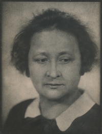 Babička Anna Rambousková, 20. léta