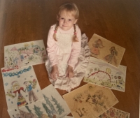 Dcera Julie se svými kresbami