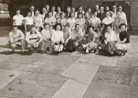 Norma Zabka (third from right in the middle row) with friends in the USA, 1950s