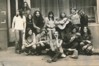 Guests of the Vyšehrad restaurant in Teplice, Emil Pejša in the bottom centre, 1978