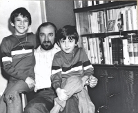 With sons Jan (left) and Marek (right), 1982