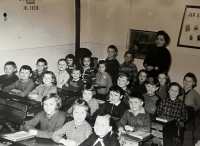 1st grade elementary school (the witness in the third row, third from the left), Vrchlabí, 1958