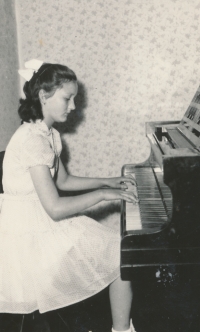 Marie u piana, Sokolov, 1961