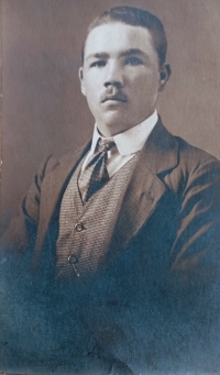 Josef Tesarik, father of the witness in 1918