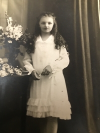 Mother at the First Holy Communion, Vrchlabí, 1929