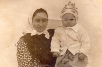 Wife and daughter Hermína, Gerník, 1967