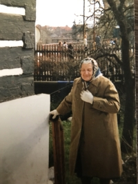 Poslední fotografie babičky, 97 let, jaro 1987