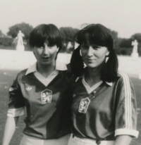 Alena Mejzlikova (right) in the national jersey in Rome 1978