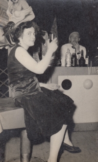 Zdenka Kmochová, 50. léta