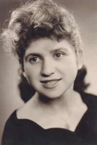 Later wife Věra Urbanová in her graduation photo, 1960