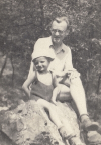 Lubomír Schimmer as a little boy with his father