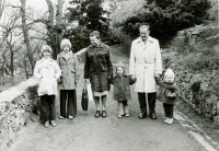 Jan Skalla's parents Jena and Pavel with grandchildren (Eva, Helena, Vladimir, Irena) - 1977
