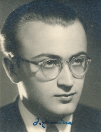 Jaromír Zemina on the graduation photo