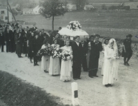 Funeral after the events of the end of the war in Trhová Kamenice