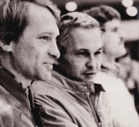 Dvě hokejové legendy, vpravo Rudolf Potsch, vlevo Jaroslav Holík. Přelom 70. a 80. let dvacátého století 
