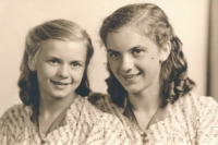 Jarmila Šrámková (left) with her sister Věra, 1941