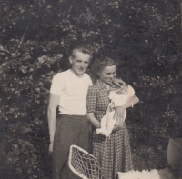 Franz Braun with his first wife Eliška and son