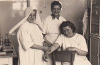 Witness's mother Věra Slámová (right) as a nurse in the Pardubice hospital before the war. In the middle is Božena Stránská with one of the nuns who worked in the hospital