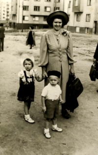 Květoslava with her brother Vladimír and her mother in Prague in 1942