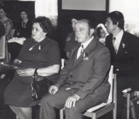 Manželovi rodiče Antonín a Milena Tejklovi, 1977