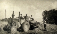 Robert Turek, otec Františky Veselé, na brigádě, 50. léta