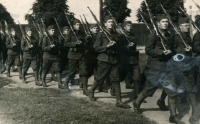 Pohlednice, kterou poslal tatínek František Novák z mobilizace v září 1938