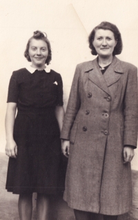 Mum with nanny Frantiska Pacíková