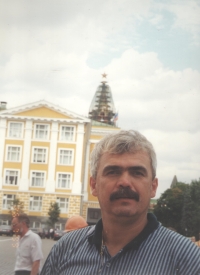 V Rusku, 2001