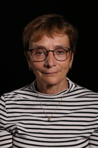 Doris Maturová 