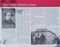 Pamětní deska Juliány Ludmily Zatloukalové-Coufalové ve Svésedlicích