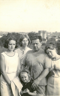 Markéta on the right with her father, sisters and cousin Lída (in the background), Prague, ca. 1966