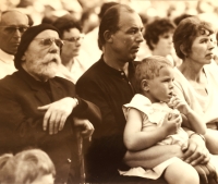 Hašek's Lipnice. From left Jan Zrzavý, father Jan Ambrož with son Michal, mother Božena Zrzavá, 1965