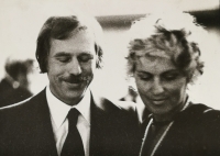 Anna Kohoutová with Václav Havel