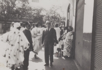 Strýc Josef Červenák na Fiji, cesta pro nevěstu, 1955