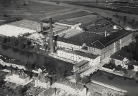 Továrna Spinerei z nadhledu na pohlednici, Bamberk, 1943