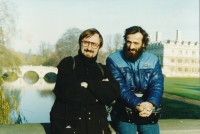 Jan Pfeiffer (vlevo) s kolegou Lubošem Krbcem, Oxford, asi 1984