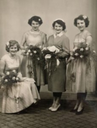 Ludmila Krystynikova as a bride with her sisters