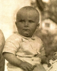 Pavel Korábek, cca 1943