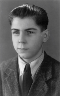 Vlastimil Dostál, 1946