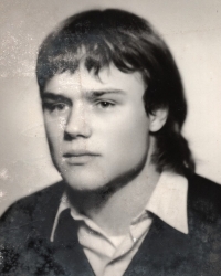 Dušan Dvořák, foto na občanský průkaz, 1977, Olomouc